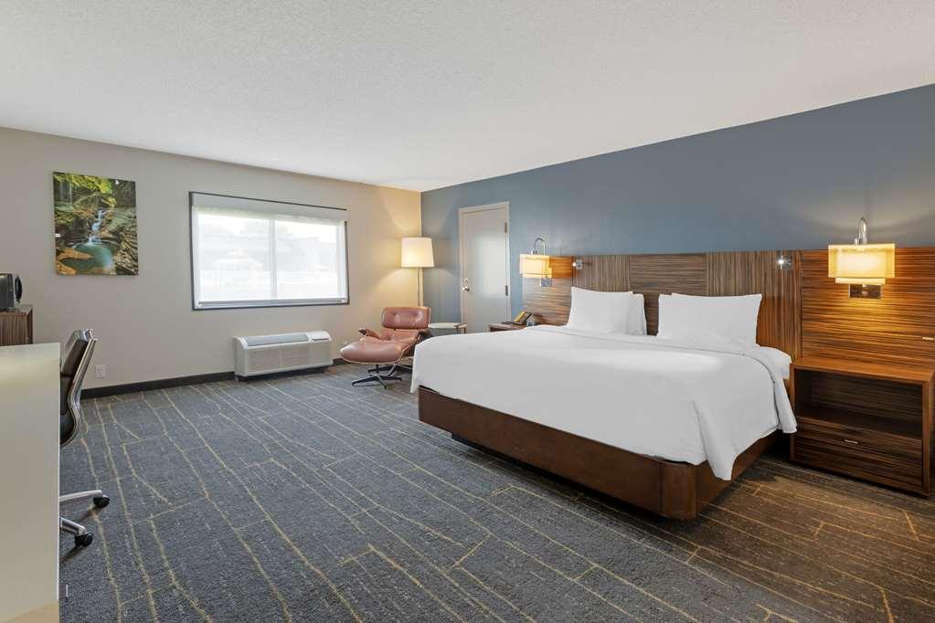 The Lux Hotel & Conference Center, Ascend Hotel Collection Waterloo Habitación foto