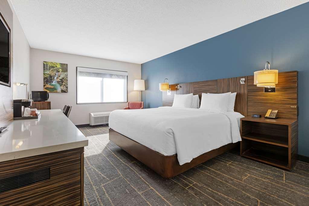 The Lux Hotel & Conference Center, Ascend Hotel Collection Waterloo Habitación foto